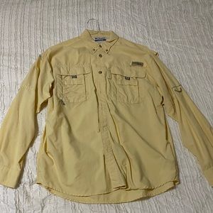 Columbia pfg button down